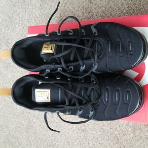 Air Vapormax plus